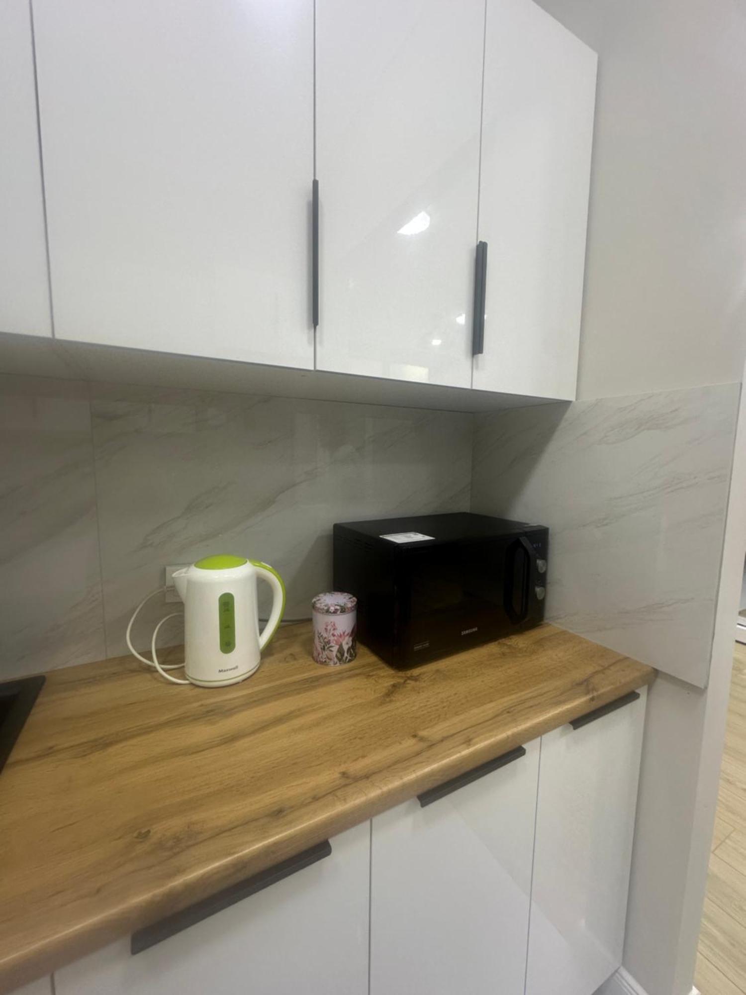 Comfortable Apartment In Central Of Almati Kültér fotó