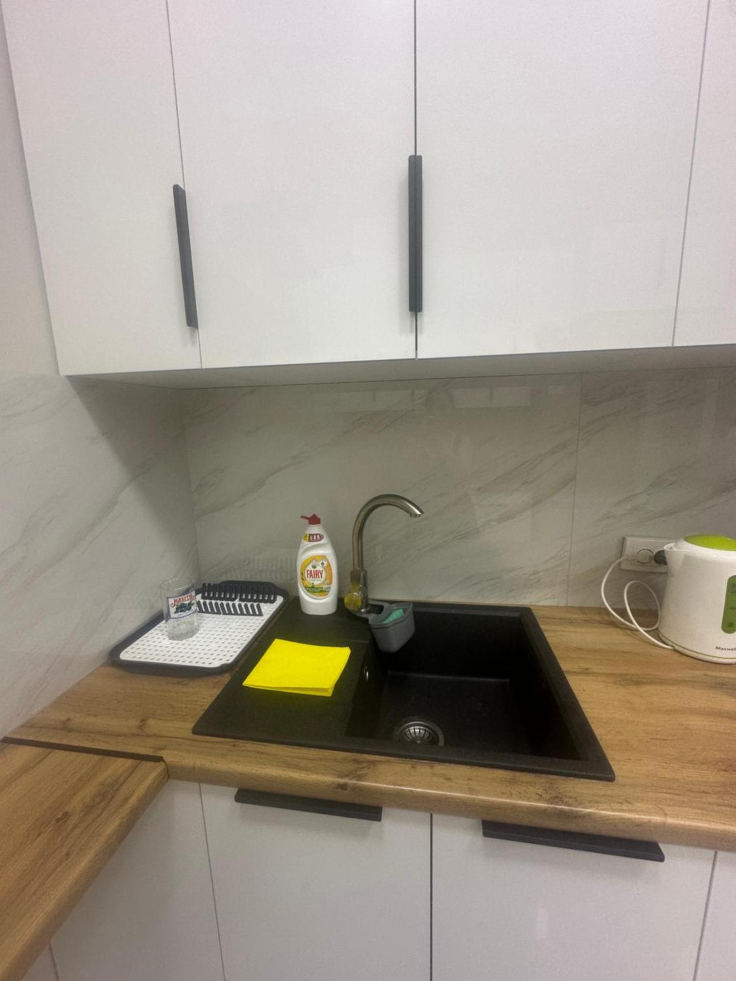 Comfortable Apartment In Central Of Almati Kültér fotó